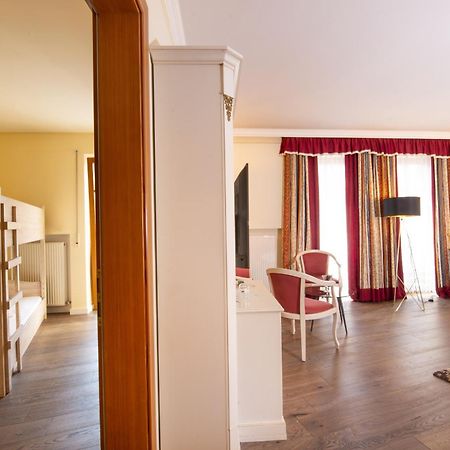 Hotel Engel ズルデルノ エクステリア 写真