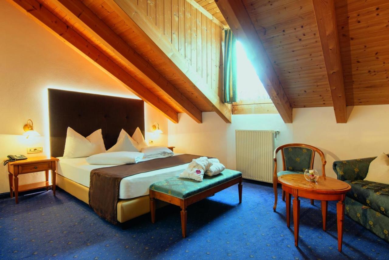 Hotel Engel ズルデルノ エクステリア 写真