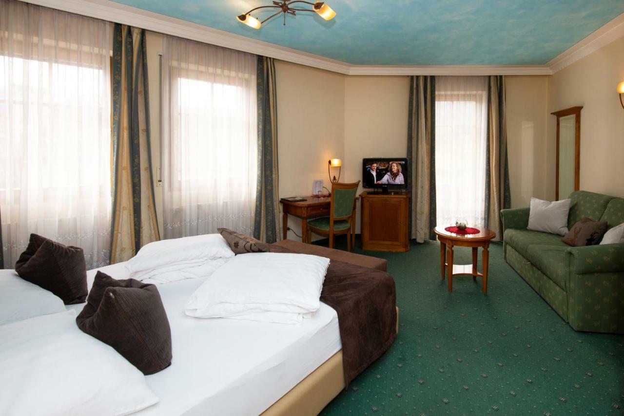 Hotel Engel ズルデルノ エクステリア 写真