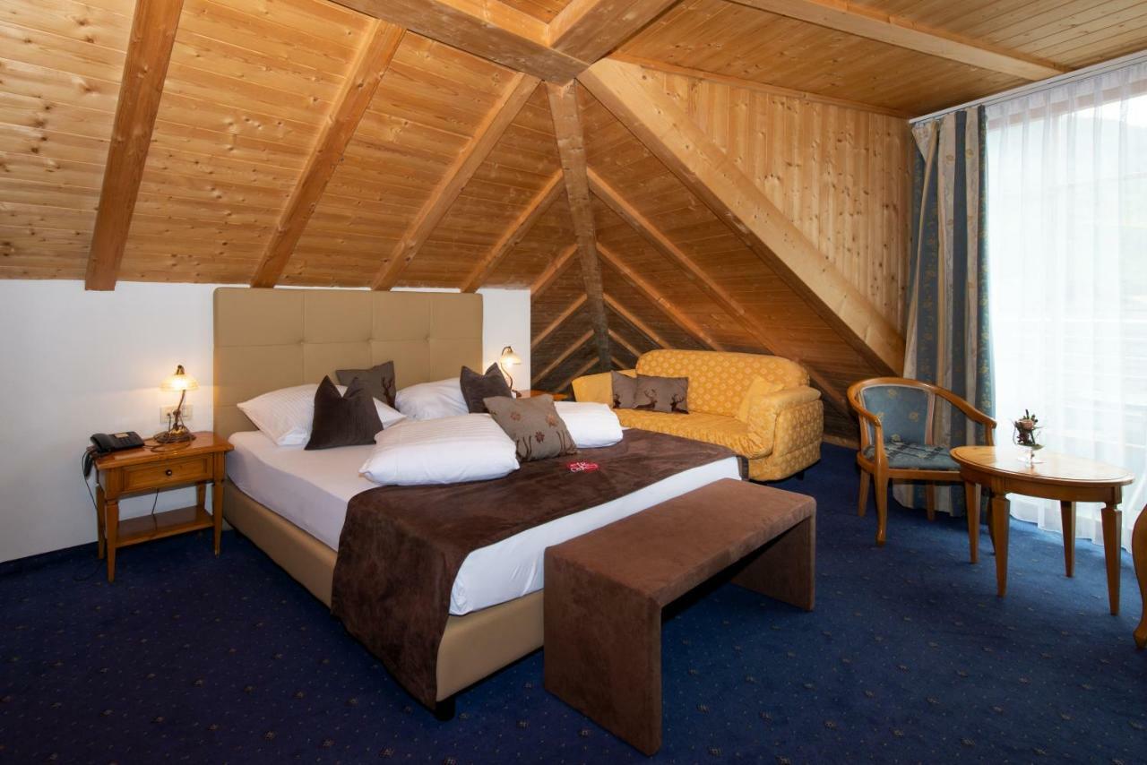 Hotel Engel ズルデルノ エクステリア 写真