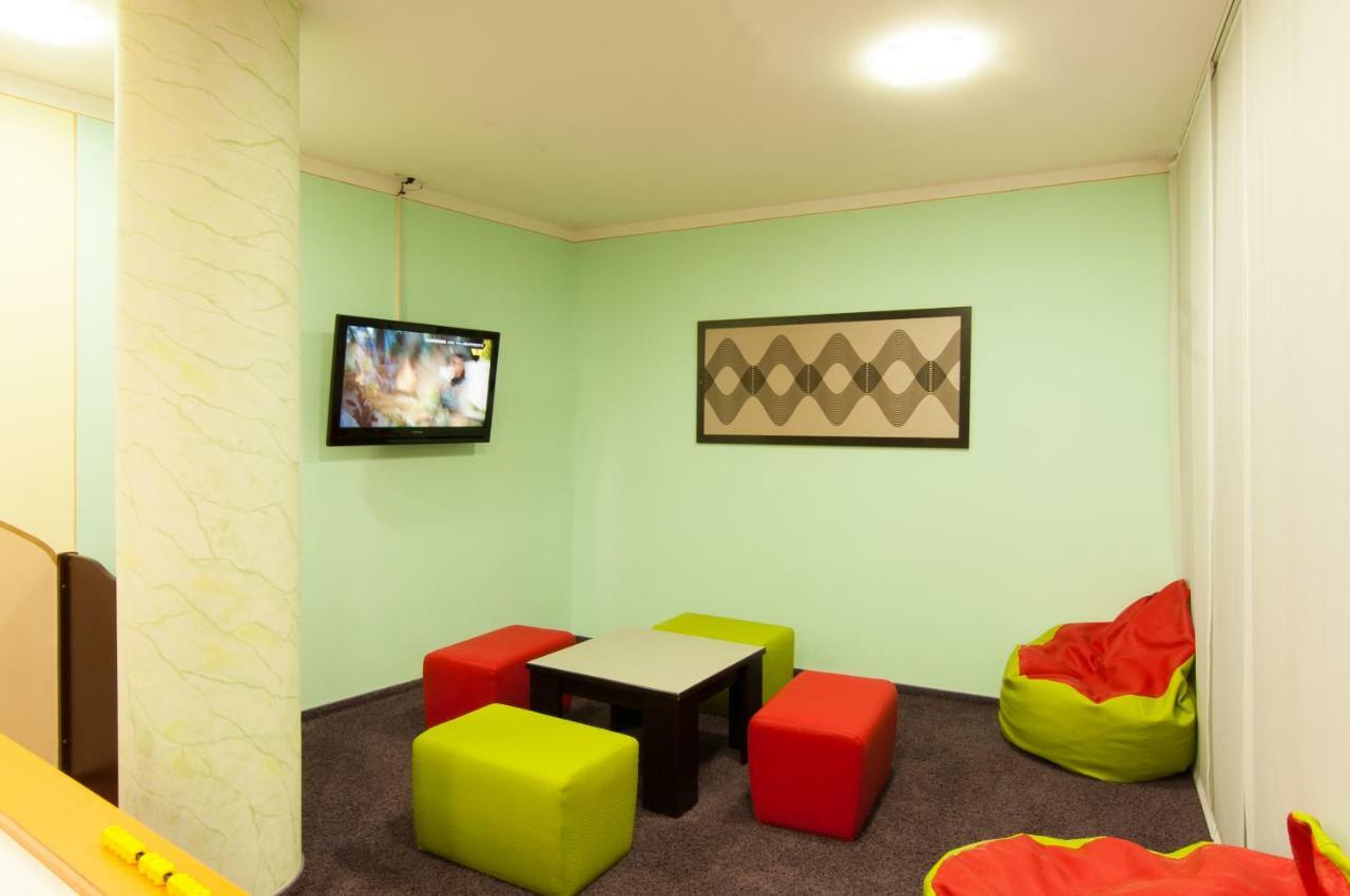 Hotel Engel ズルデルノ エクステリア 写真